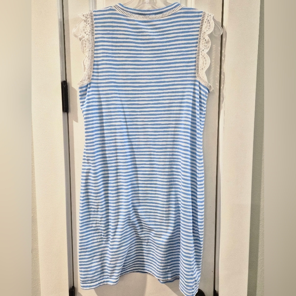 Lilly Pulitzer Agee Dress, size XS - Picture 2 of 5